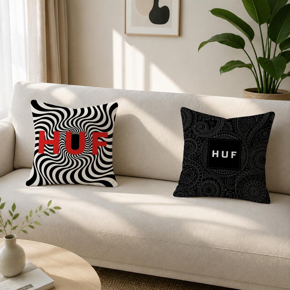 ストリートウェアブランドHUFクッションカバー、柔らかいプラ - Streetwear Brand Home Decor のレビューと価格